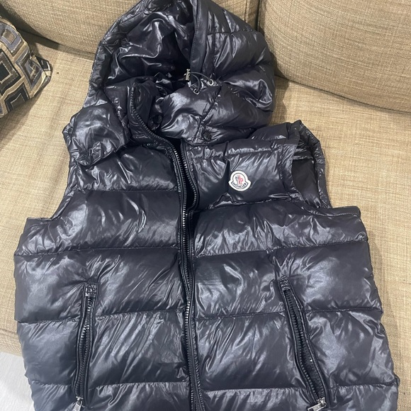 COPY - Sz Small Moncler TiB Vest Gilet Black - Picture 4 of 7